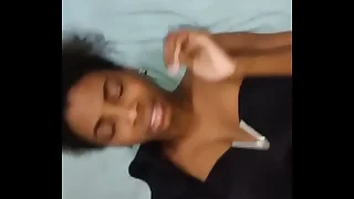 Magrela com um Negr&atilde;o